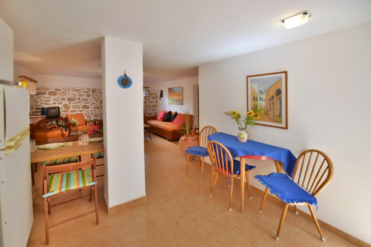 Options House Villa Hydra  Eksteriør billede