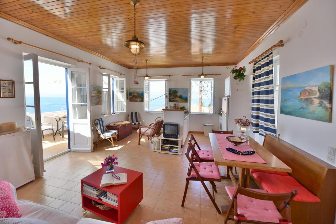 Options House Villa Hydra  Eksteriør billede