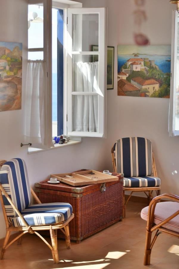 Options House Villa Hydra  Eksteriør billede